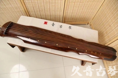 锡林郭勒盟●久音古琴  ●今日推荐20240508  [断纹伏羲式]